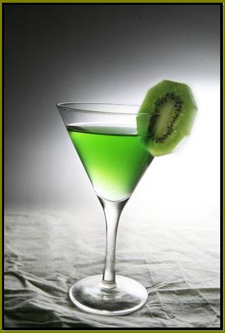 Kiwi Martini Cocktail