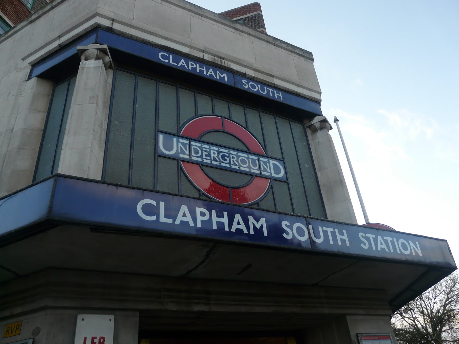 Police stations near Clapham South Station London