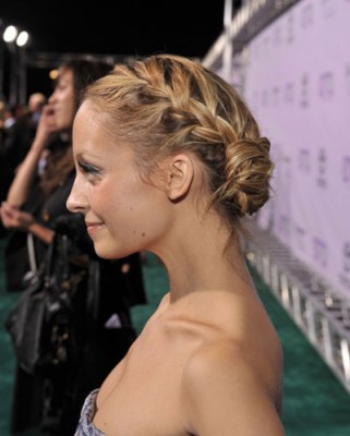 How To Make a Side Braided Chignon