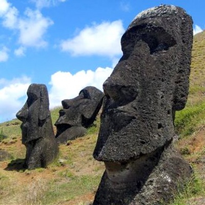 Tour Easter Island